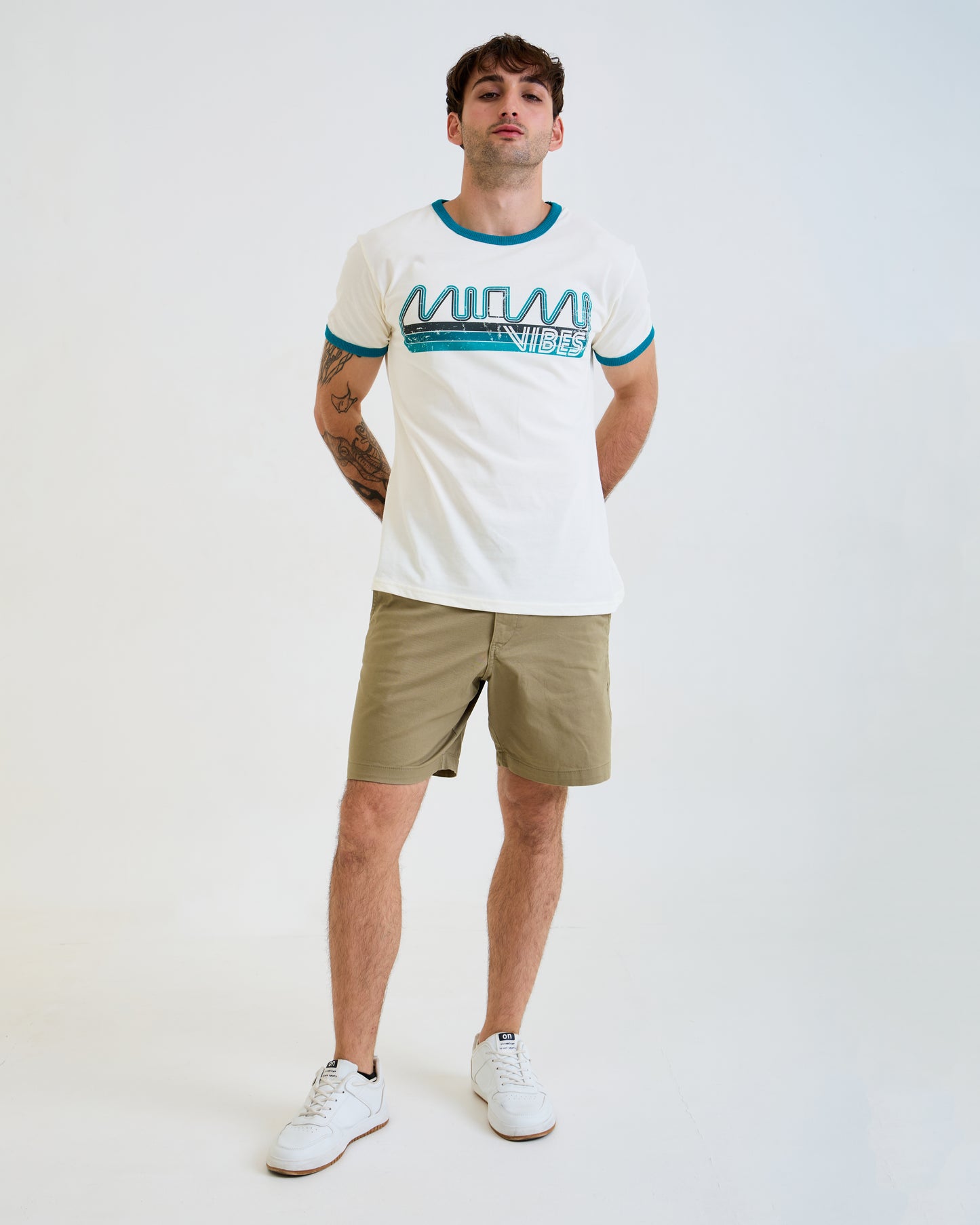 Vintage Unisex T-Shirt – Miami Vibes Graphic – Retro Ringer Style – Off-White/Green