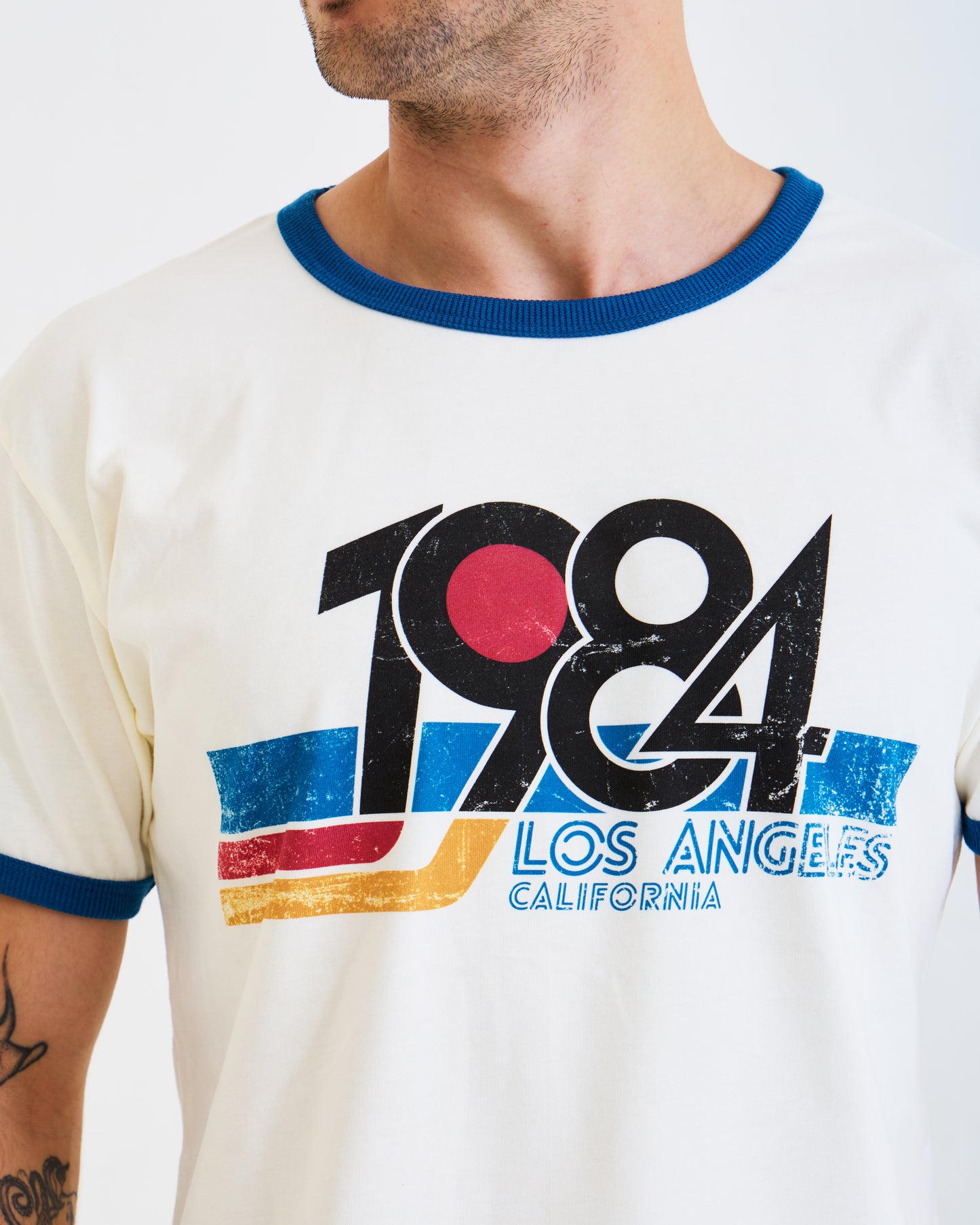 Vintage Unisex T-Shirt – 1984 Los Angeles California Graphic – Retro Ringer Style – Off-White