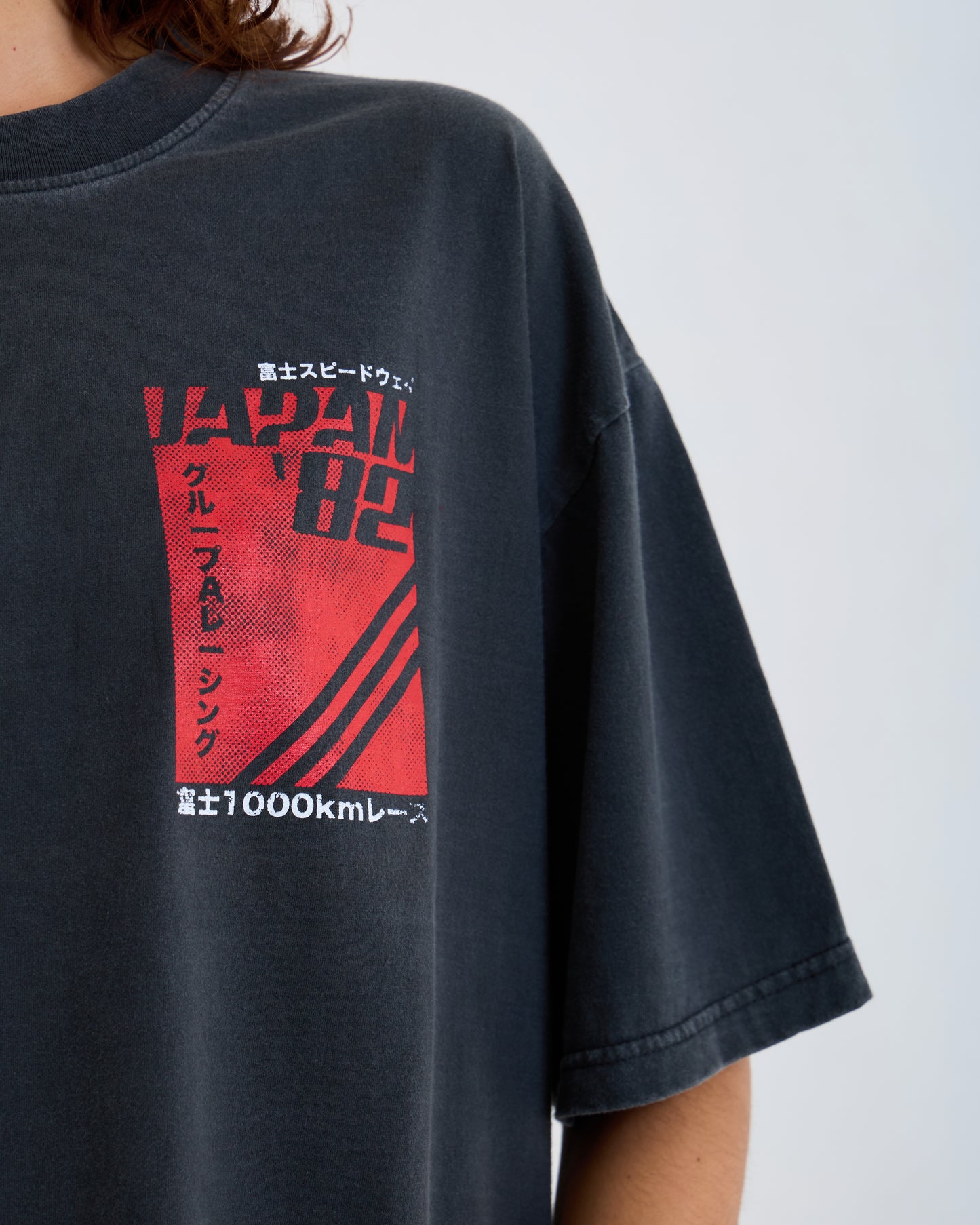 Vintage Oversized Cropped Unisex T-Shirt – Japan Racing Graphic – Black
