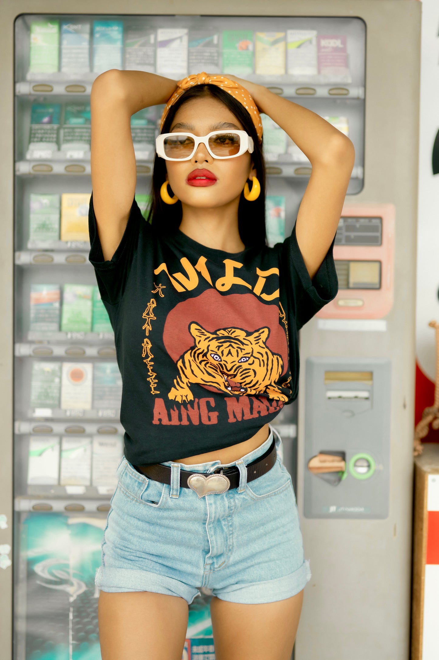 Vintage Unisex Cotton T-Shirt – Tiger Graphic – Black