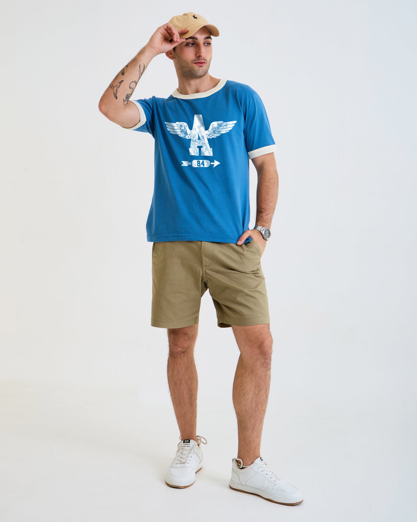 Vintage Unisex Oversized T-Shirt – Wings Graphic – Retro Ringer Style – Blue/White