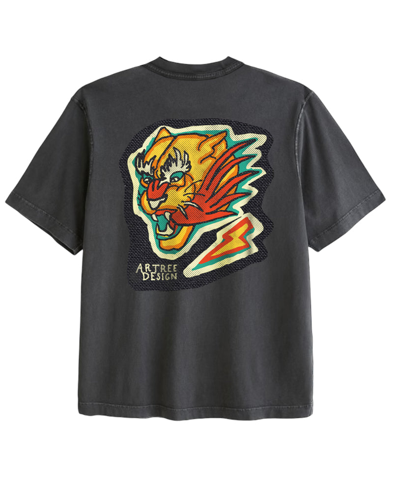 Vintage Oversized Cropped T-Shirt – Unisex Tiger Tee – Boxy Fit – Artree Design