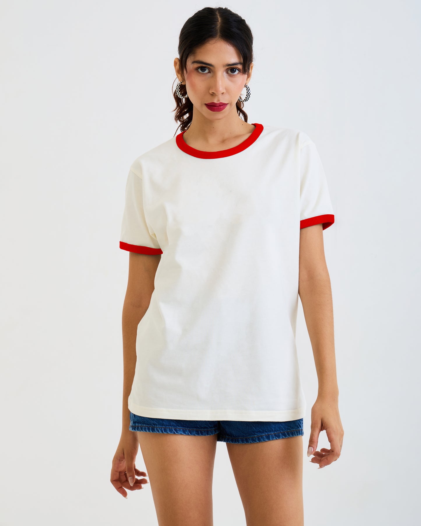 Vintage Unisex T-Shirt – Retro Ringer Style – Off-White/Red