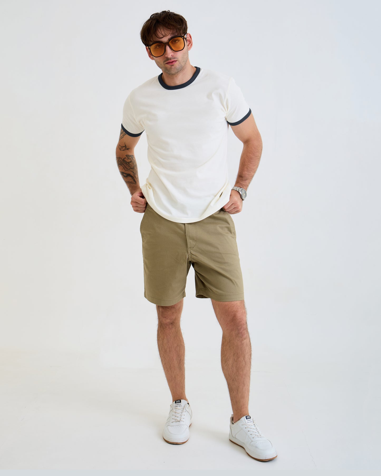 Vintage Unisex T-Shirt – Retro Ringer Style – White/Black