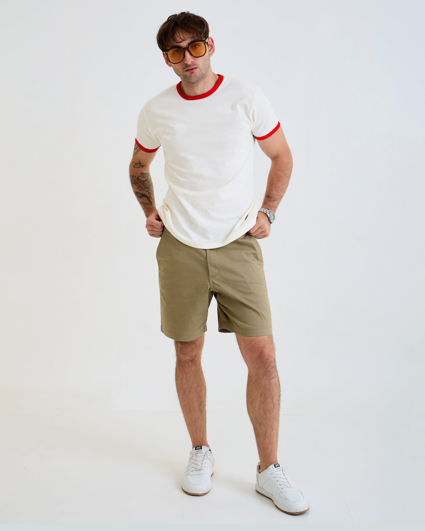 Vintage Unisex T-Shirt – Retro Ringer Style – Off-White/Red