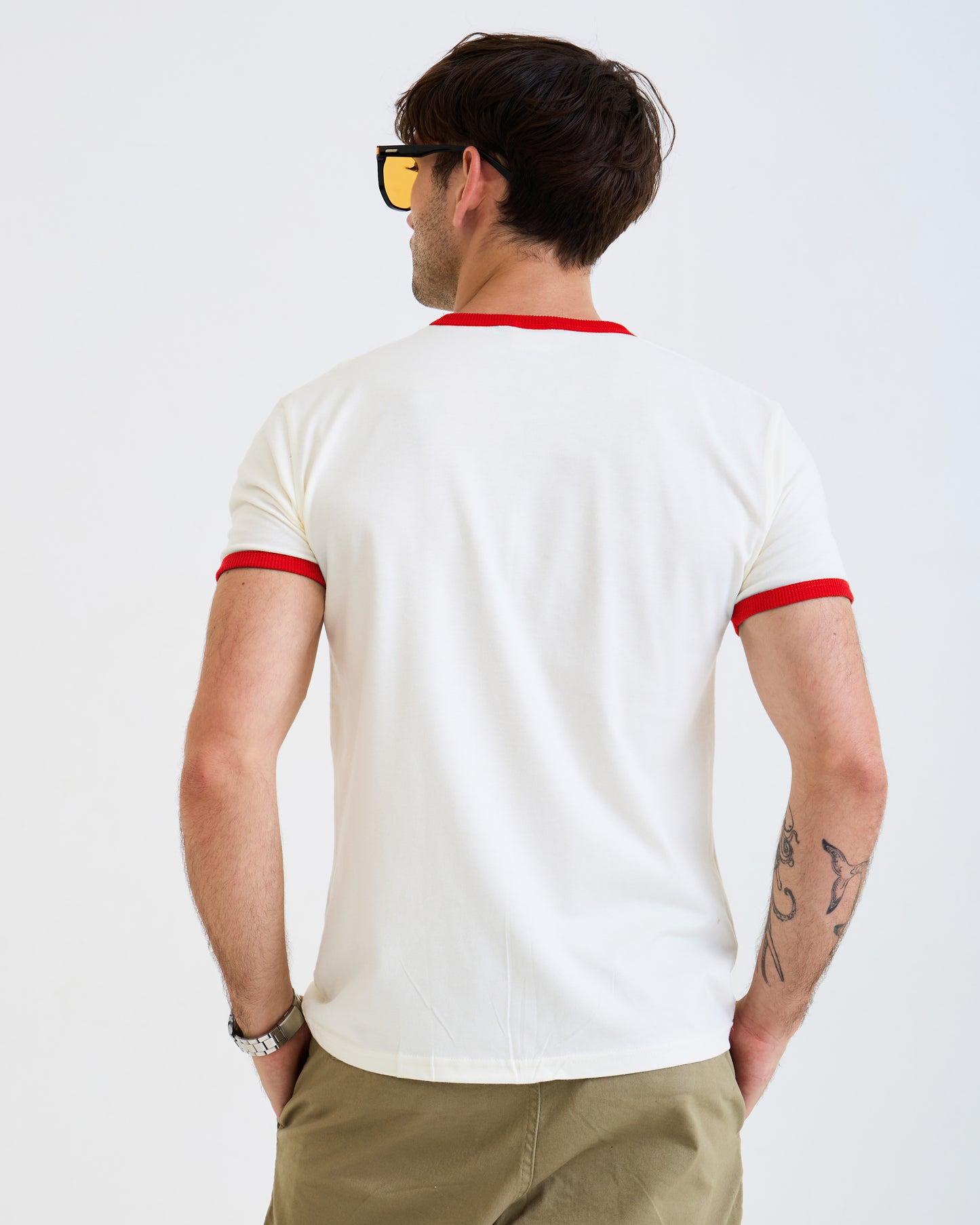 Vintage Unisex T-Shirt – Retro Ringer Style – Off-White/Red