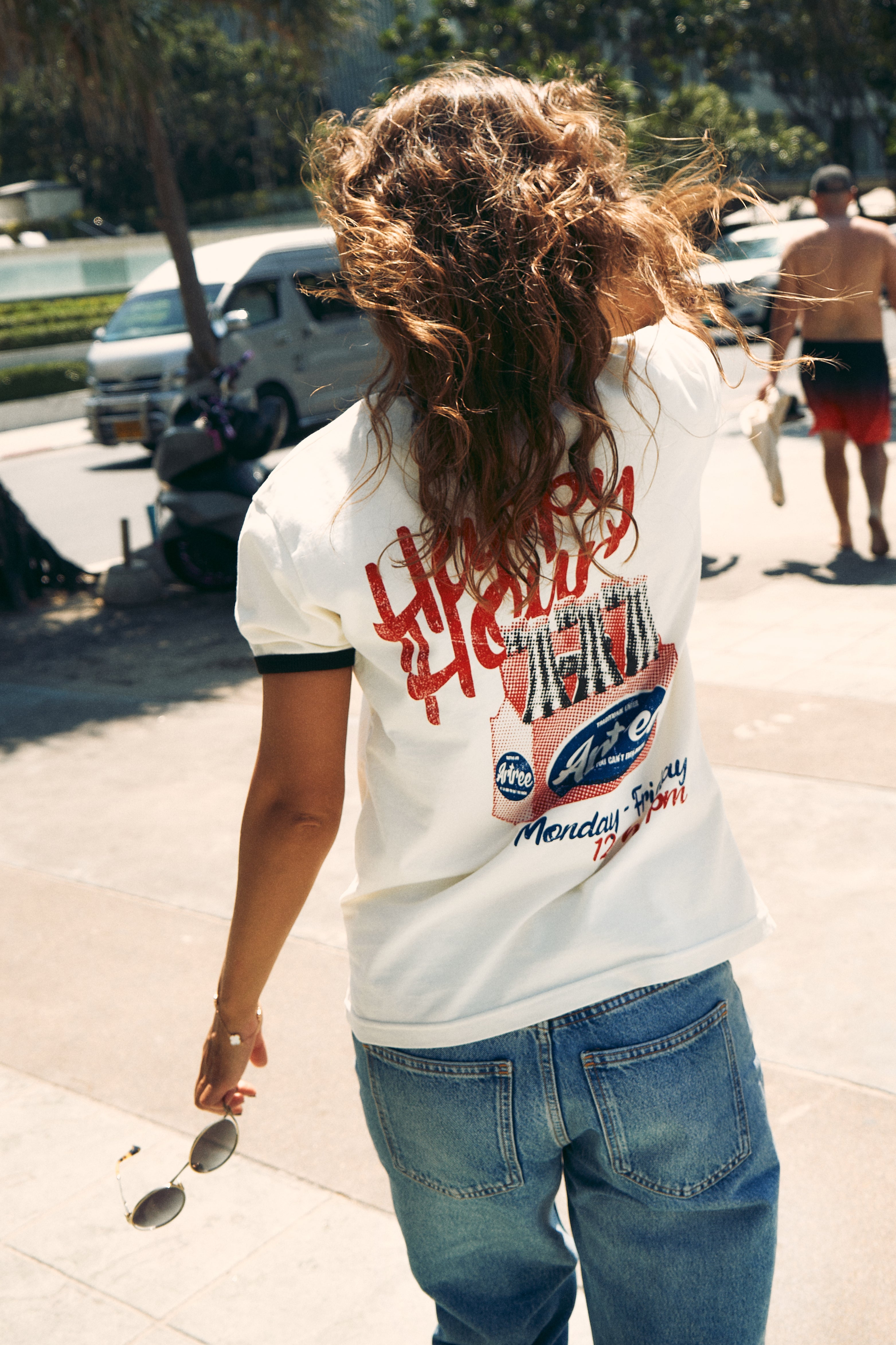 Artree “Happy Hour” Vintage Ringer Tee – Retro Off-White & Black