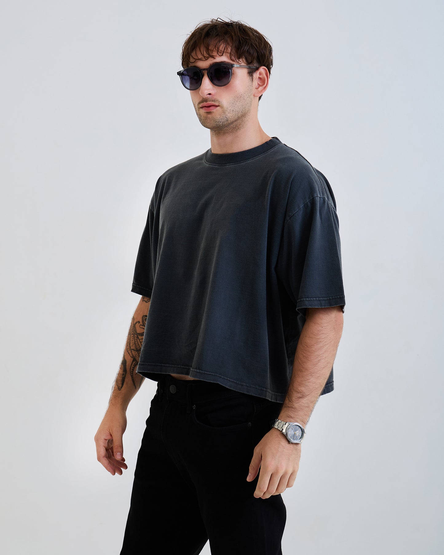 Oversized T Shirt Unisex Cropped (Black)